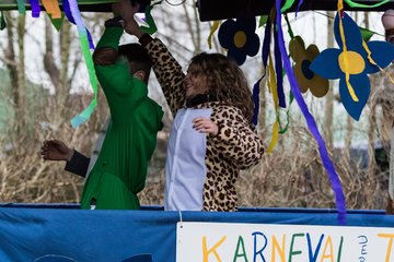 Bild 788 - Latuff 2016 Umzug